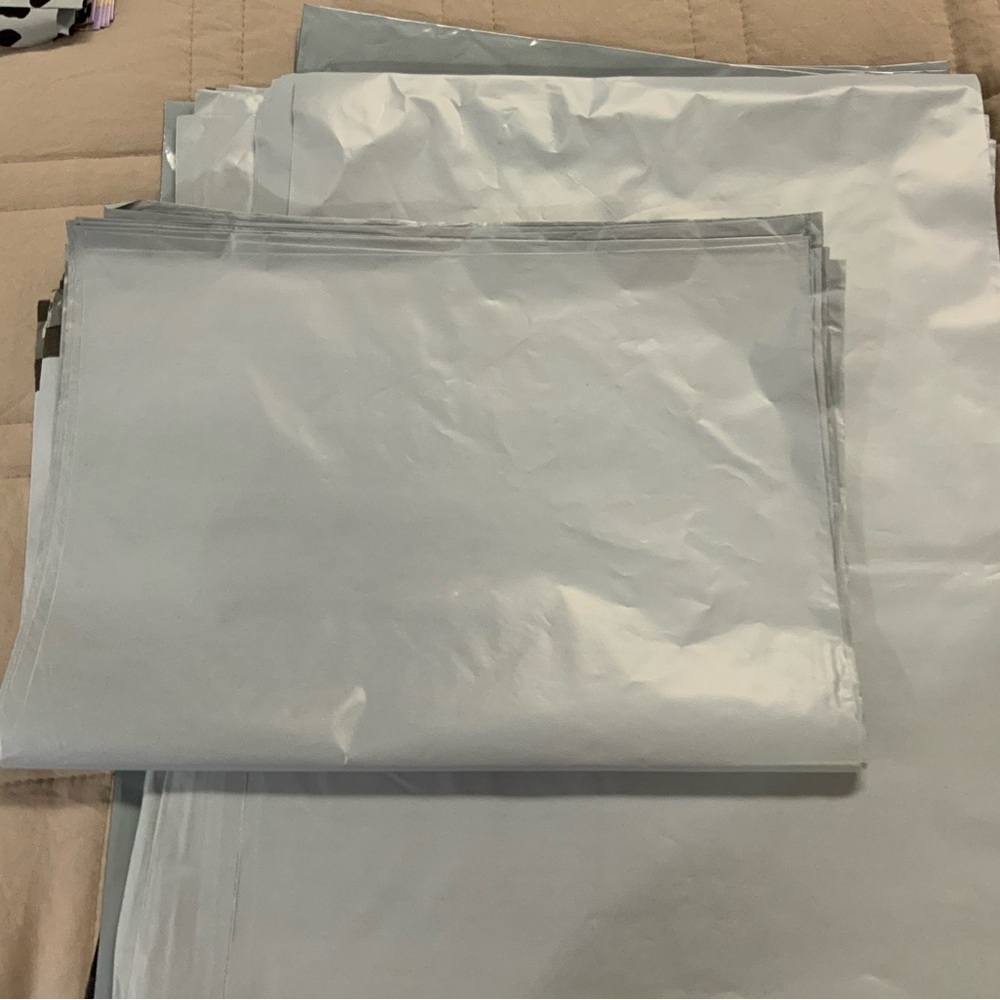 20 POLY MAILERS - 20 TOTAL
